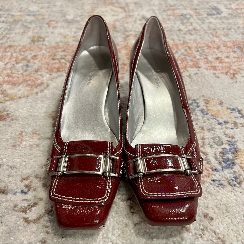 COLE HAAN Vintage Square Closed Toe Burgundy Heels